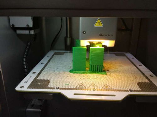 靠高度智能化生產(chǎn),這個(gè) 燈塔工廠 重啟兩個(gè)多月持續(xù)滿產(chǎn)