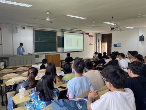 電氣信息學院召開考研師生交流會